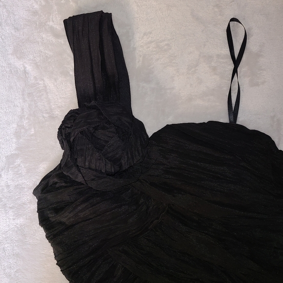 City Triangle Black Stretchy Bodycon Dress Size 4 - Picture 5 of 13